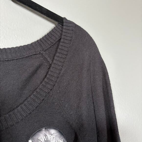 Torrid NWT Black Double Sequin Heart Love/Nope Sweater - 2 (2X) - Women's Plus - Picture 2 of 7